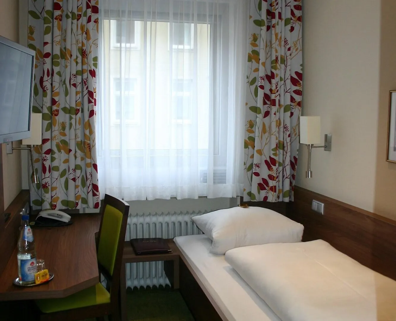 Hotel Hauser An Der Universitaet München